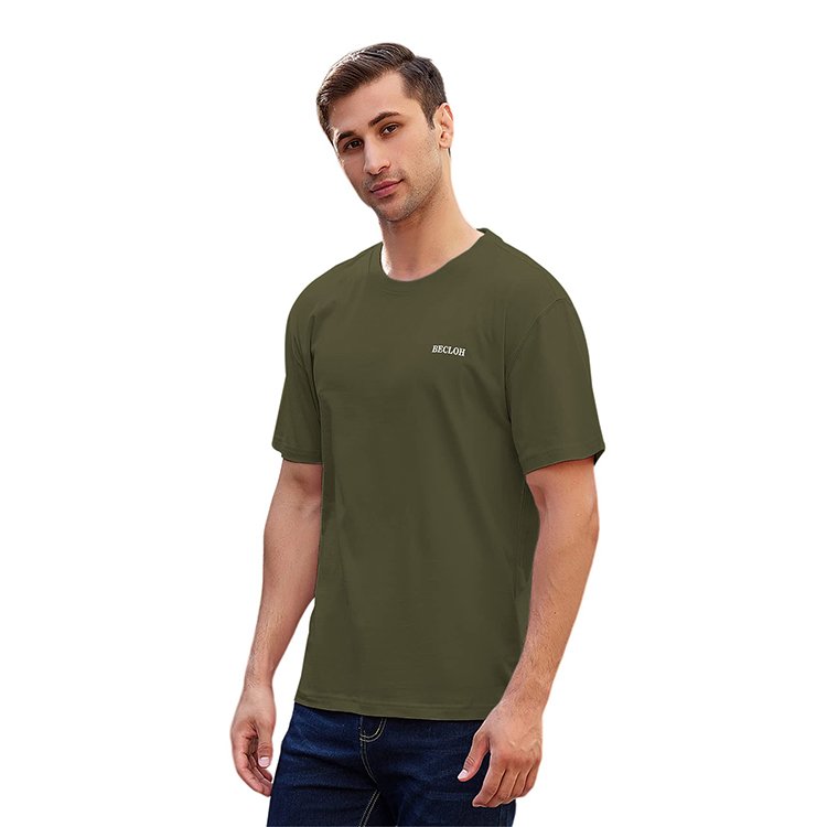 men's t-shirt green model front
