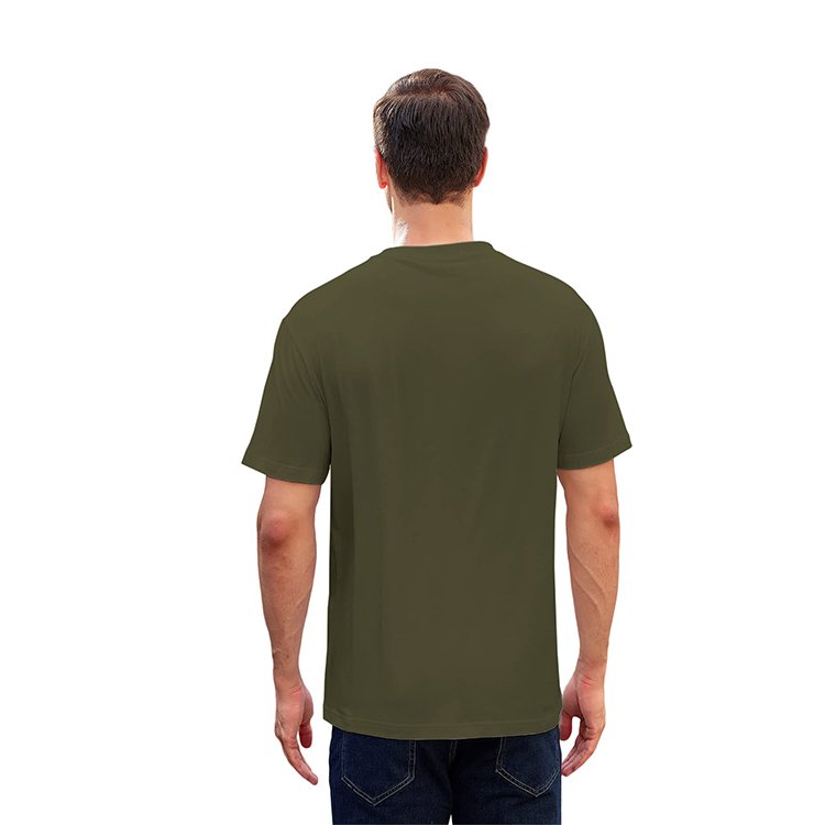 men's t-shirt green model back